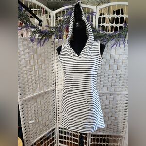 🧨 Akini blue & white hooded terry swim coverup top